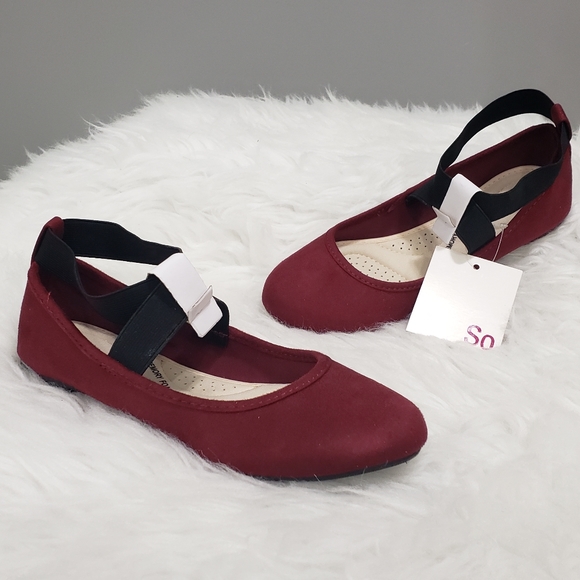SO Brand Kohls Size 6.5 FLATS Burgundy Wine Maroon Black Gothic Fall Slip On